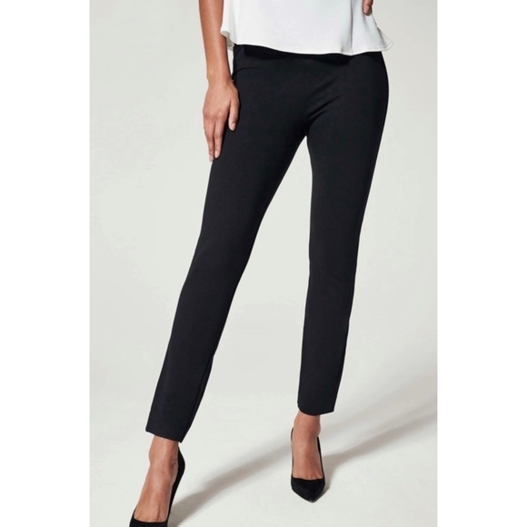 Spanx The Perfect Pant Ankle Back Seam Skinny in Black - Picture 4 of 11